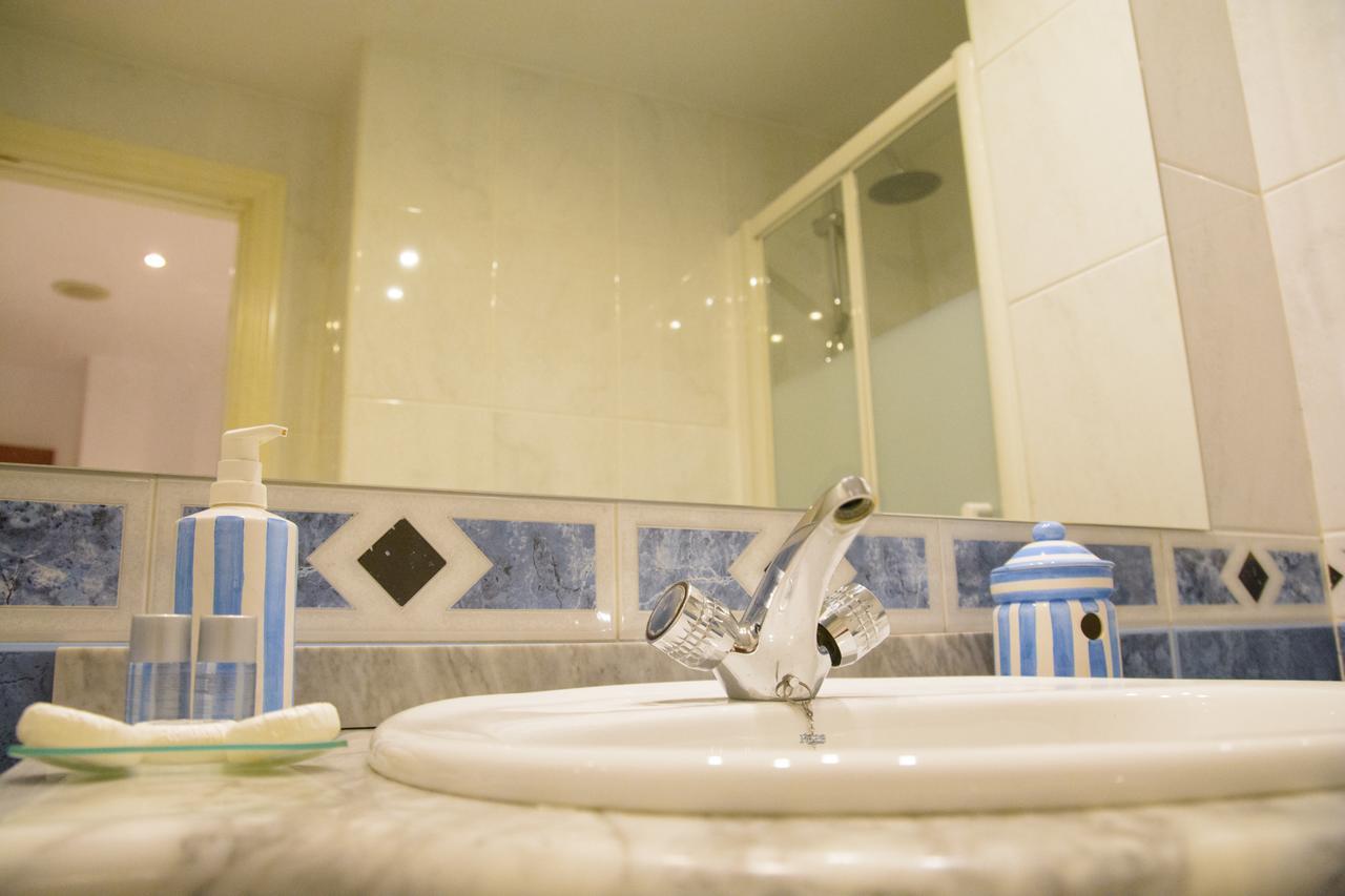 Apt Gibralhorce Suite By Malaga Picasso Rentals Selection Exterior photo