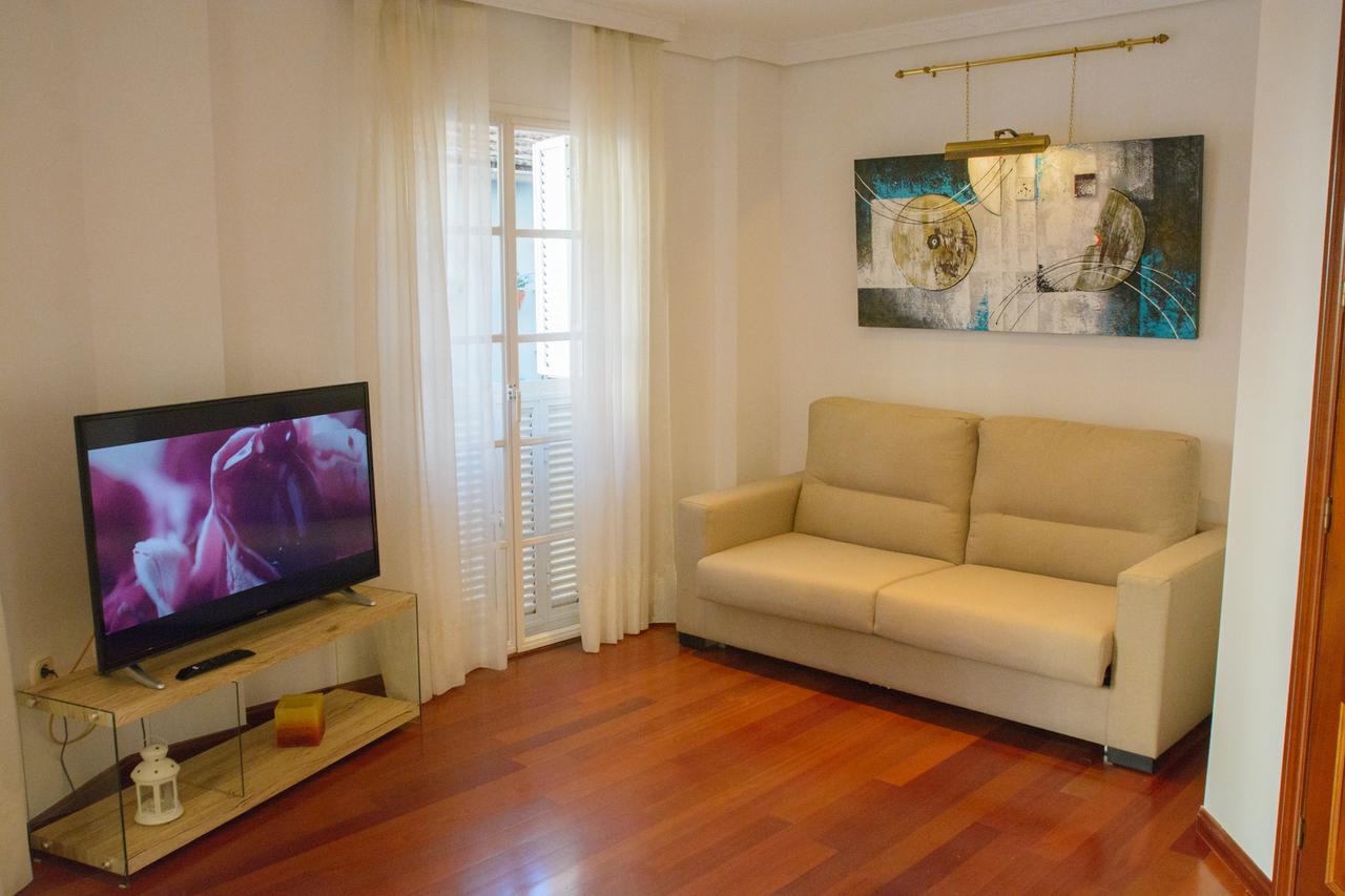Apt Gibralhorce Suite By Malaga Picasso Rentals Selection Exterior photo